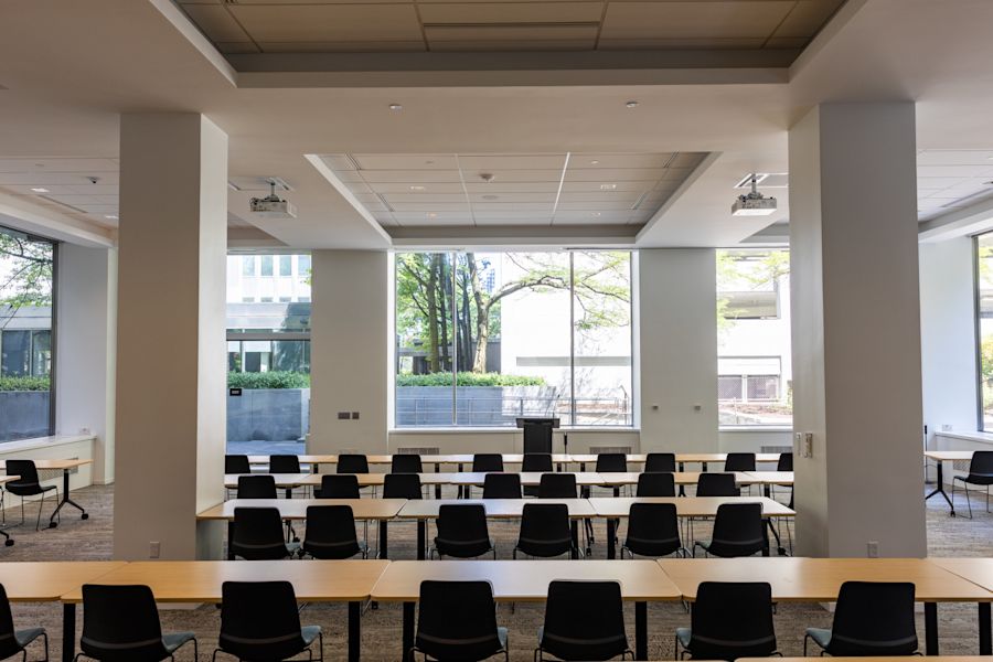 Gateway Center - 420 Fort Duquesne Boulevard