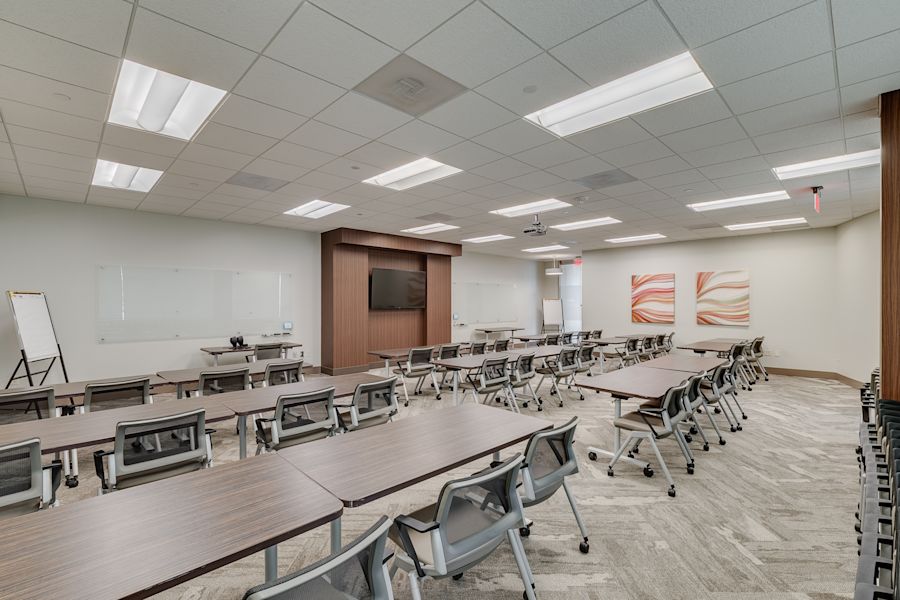 Metropolitan Center - One Meadowlands Plaza