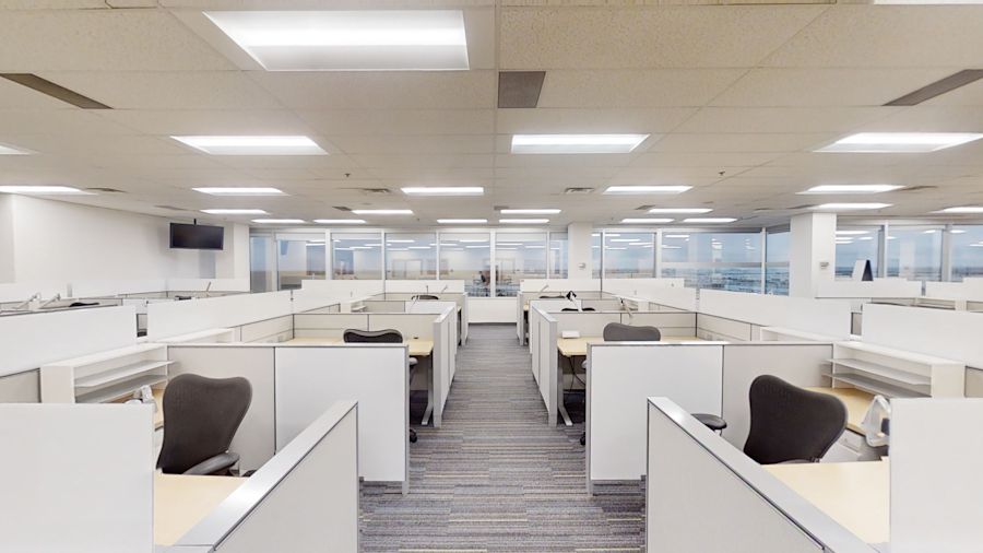 Listing image - Entire 9th Floor, Suite 100-900 - Heartland Corporate Centre - 100 Milverton Drive, 90 & 110 Matheson Boulevard West