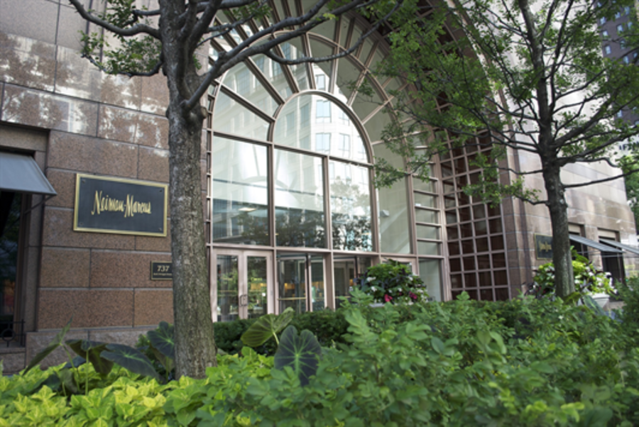 Olympia Center - 737 North Michigan Avenue