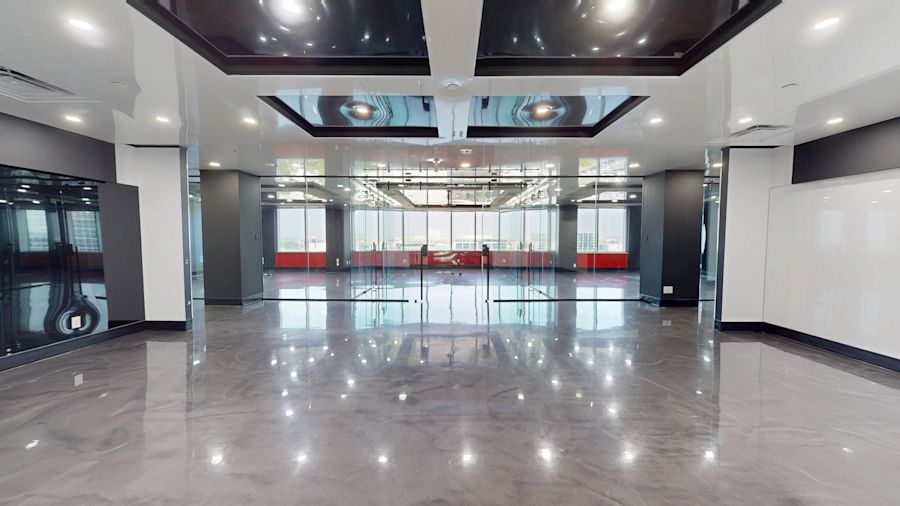 Listing image - Entire 7th Floor, Suite 700 - Skymark Avenue - 2630 - 2680 Skymark Ave