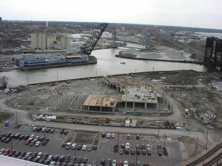 Flats East Bank Office - 950 Main Avenue