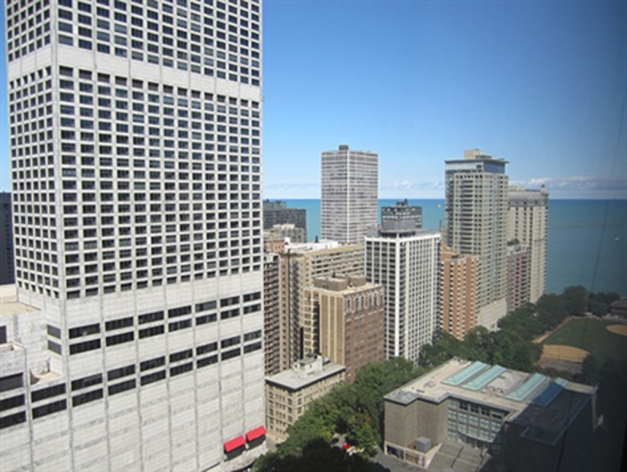 Olympia Center - 737 North Michigan Avenue