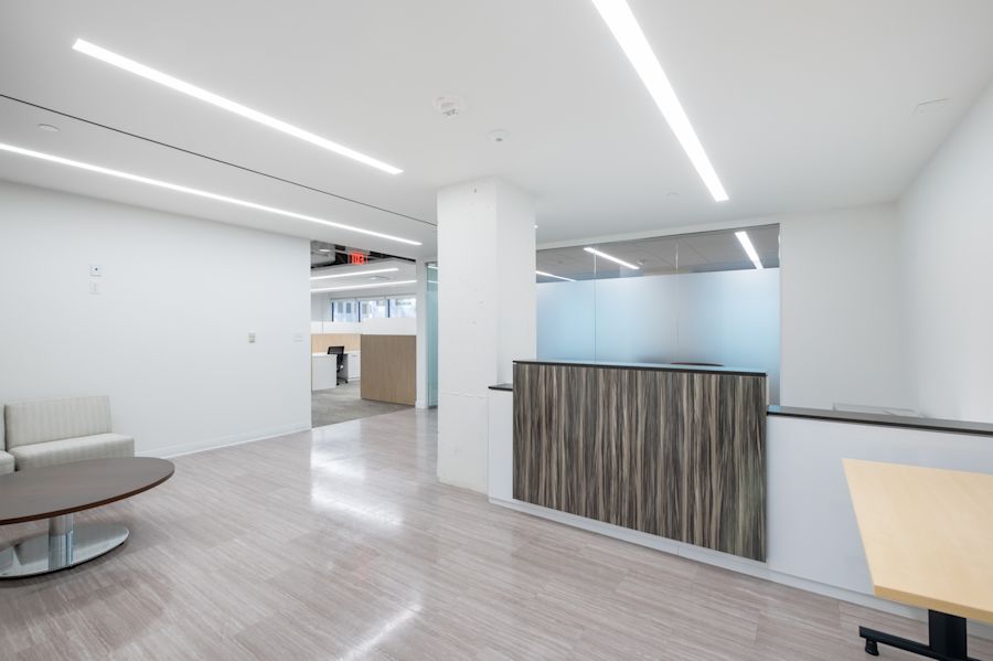 Reception - Partial 5th Floor, Suite 530 - Presidential Tower - 2550 South Clark Street