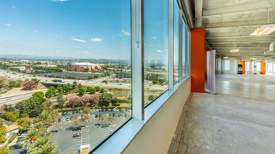 Stadium Tower - 2400 East Katella Avenue