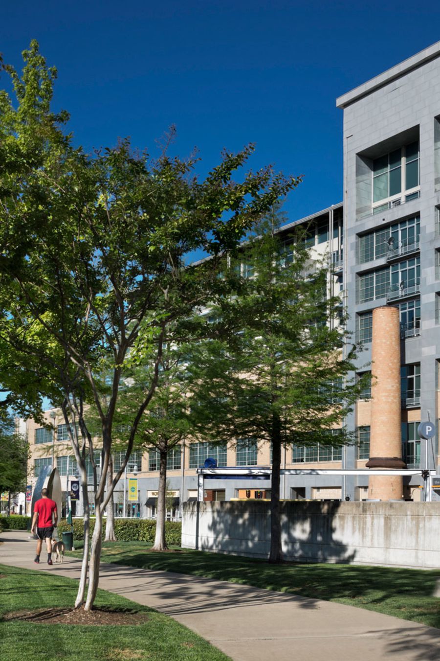 Mockingbird Station - 5307 East Mockingbird Lane