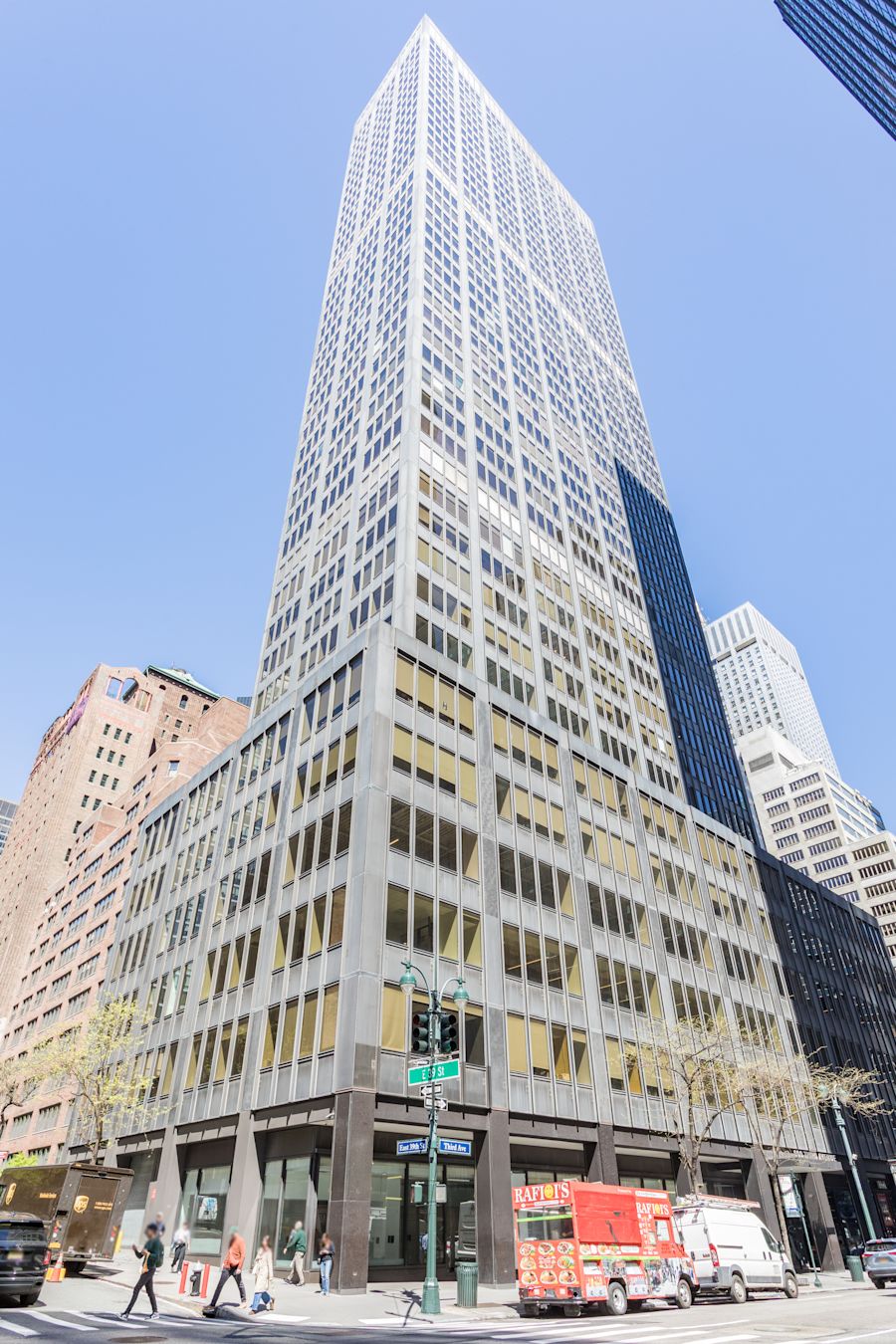 600 Third Avenue