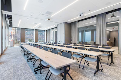 222 South Riverside Plaza, Chicago, IL Commercial Space for Rent | VTS
