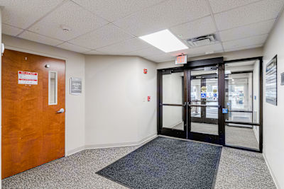 Medical Building - 8220 Naab Road, Indianapolis, IN Commercial Space ...