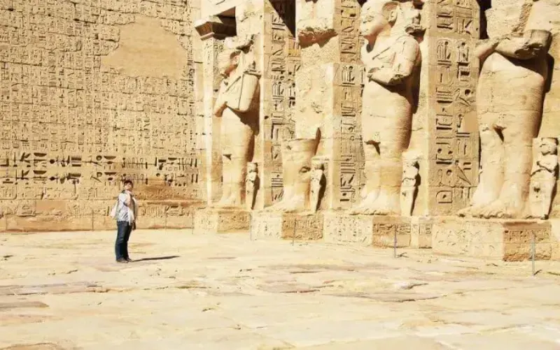 Tour por la Alta Presa de Aswan, el Obelisco Inacabado y el Templo de Filae