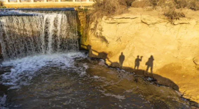 Wadi El Rayan waterfalls Fayoum — Egypt's only natural waterfalls