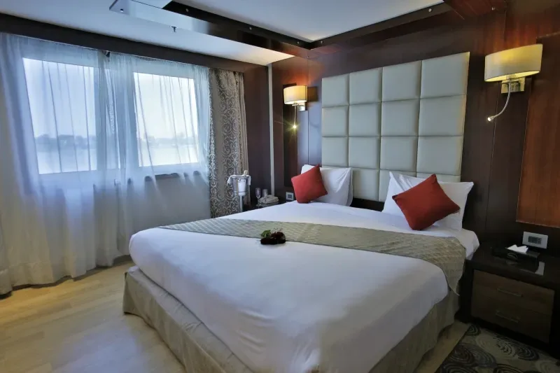 Crucero Blue Shadow I Camarote con Bañera 2026 | Egypt For Travel