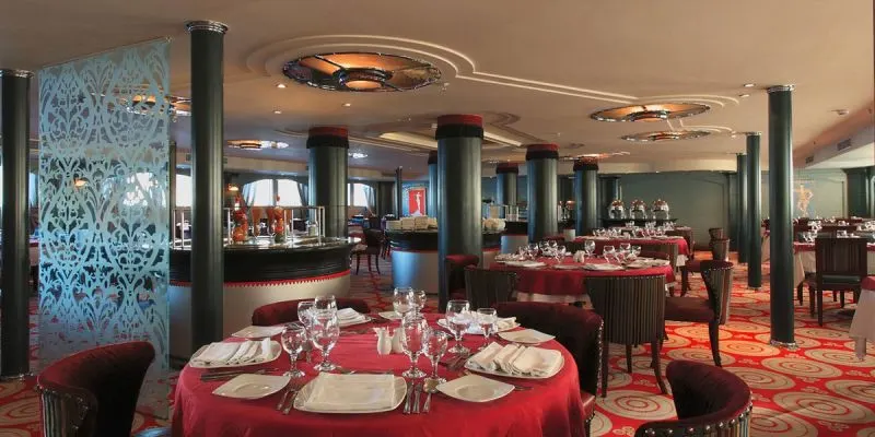 Crucero Nilo Mövenpick MS Hamees 