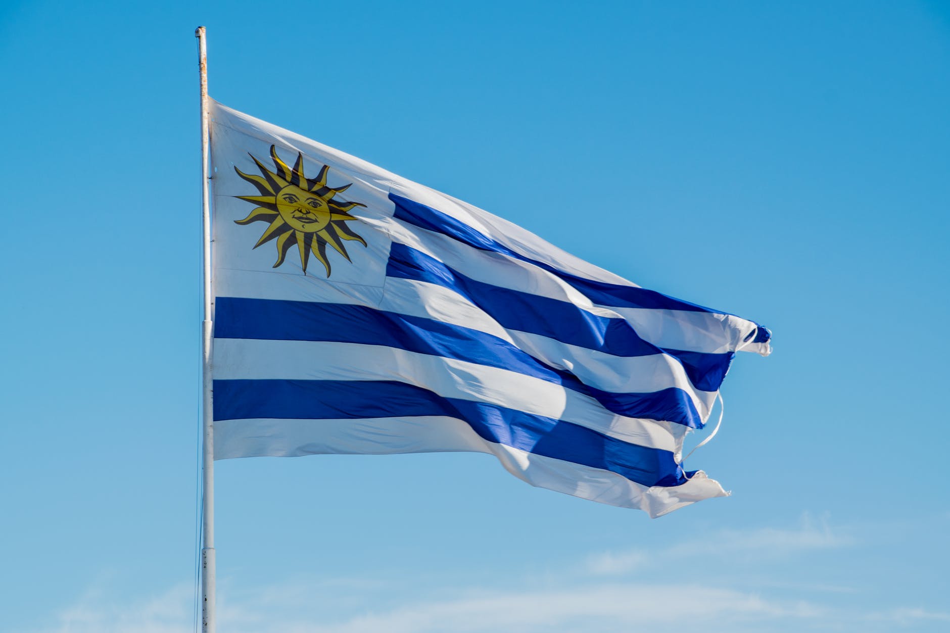 Turismo uruguayo firma acuerdo contra explotación sexual a menores