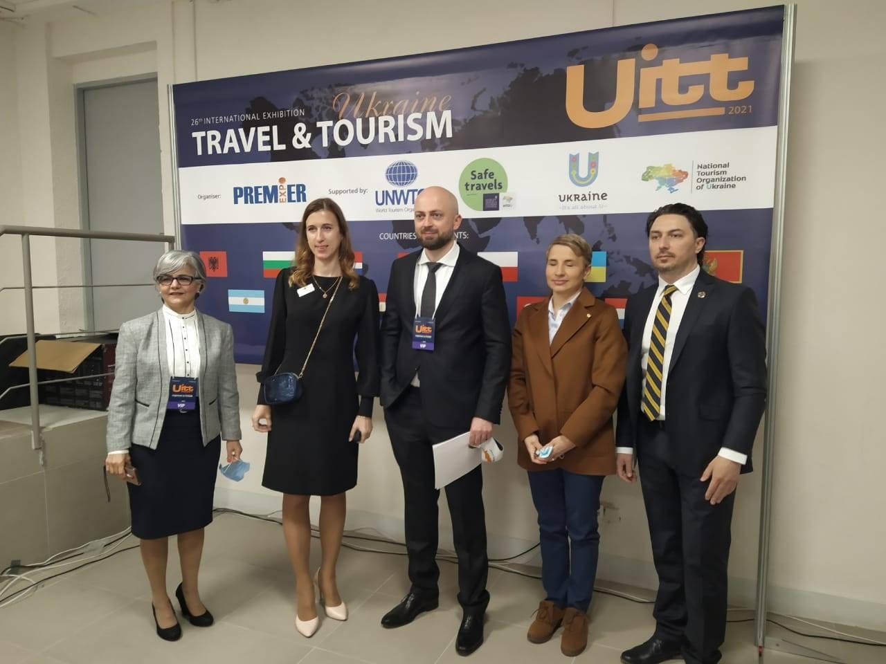 Cuba asiste a feria UITT 2021 de Ucrania
