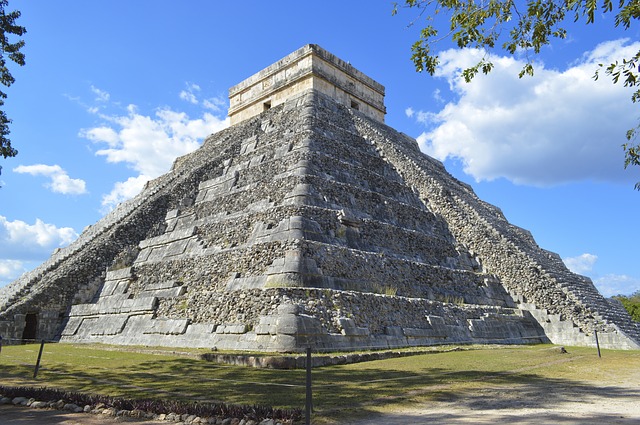 State of Yucatán Promotes Tourist Infrastructure, Cultural Offerings at Fitur