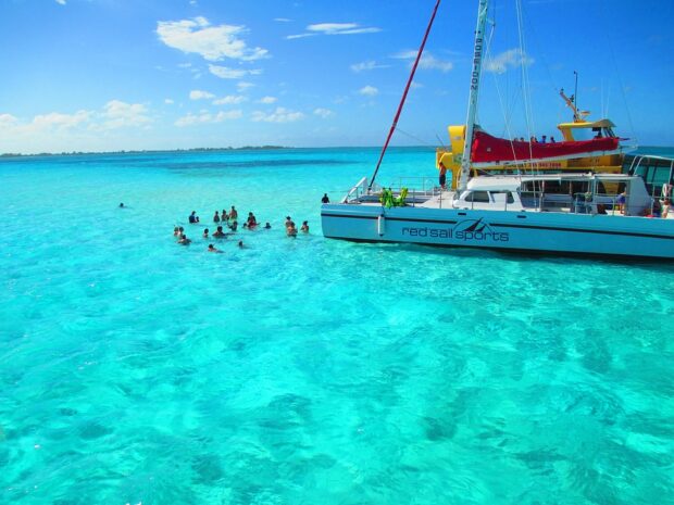 Islas Caimán: Un destino de ensueño en el Caribe para 2023