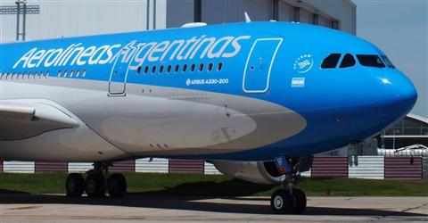 Argentina oficializa tasa de seguridad de la aviación
