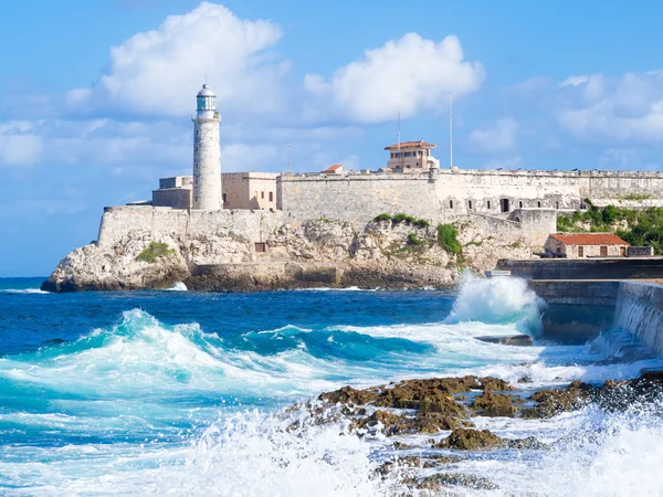 Touroperadores españoles a la caza de destino Cuba