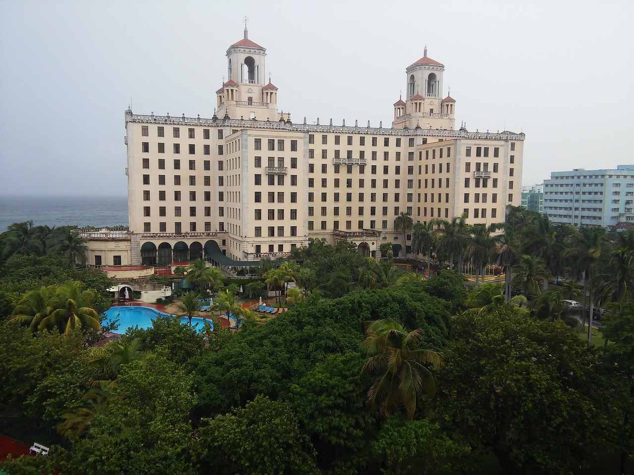 Hotel Nacional de Cuba respalda recuperación turística