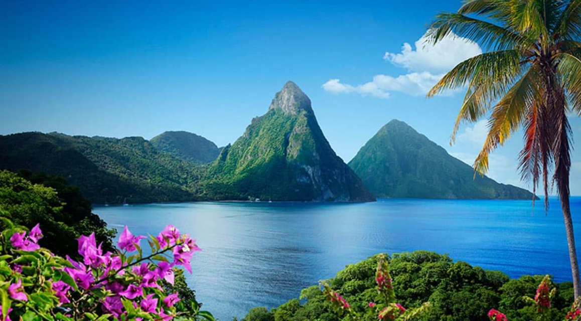 Santa Lucía recibe los World Travel Awards 2023