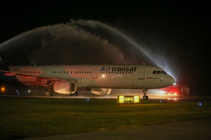 Inicia aerolínea canadiense vuelo Montreal-Habana