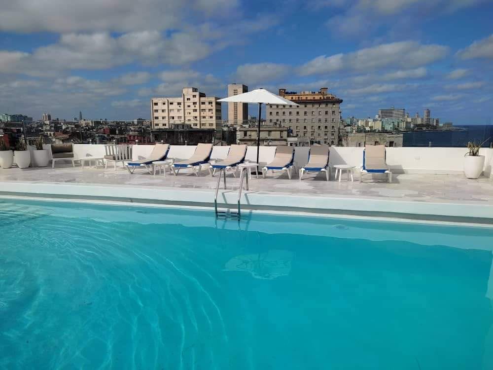 Empresa Gran Caribe anuncia reapertura del hotel Deauville en Cuba