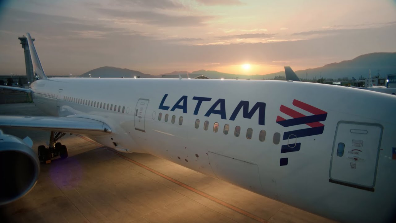 Curazao recibe desde Lima y Bogotá los vuelos inaugurales de LATAM