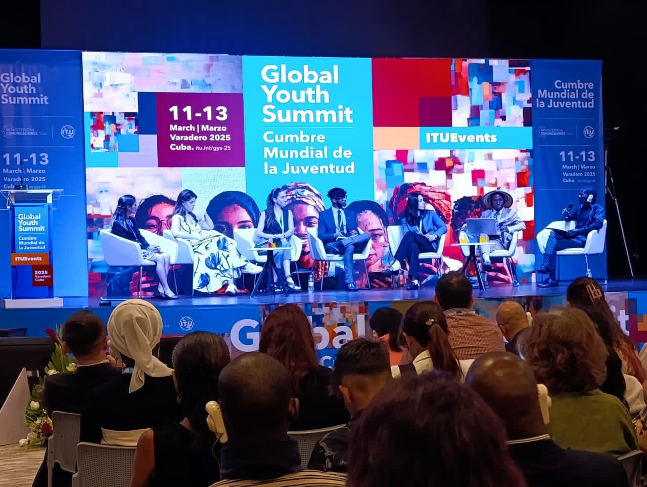 Voces de jóvenes embajadores: de realidades, acción y futuro digital