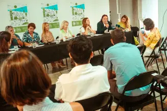 Unión Europea y UNESCO promueven el medioambiente y el turismo sostenible en Festival Isla Verde