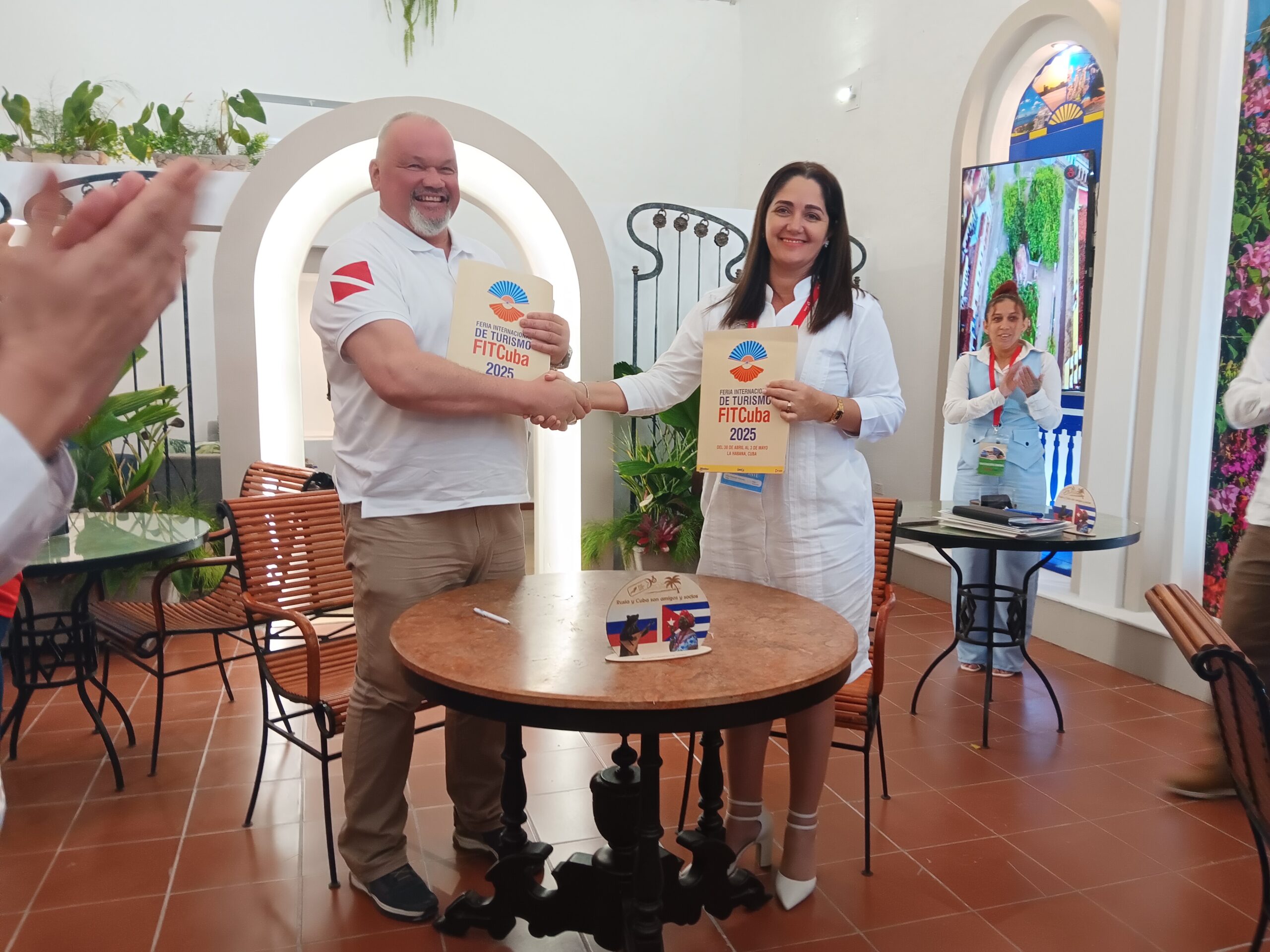 Cubanacan Hoteles despliega su potencial turístico en FitCuba 2025