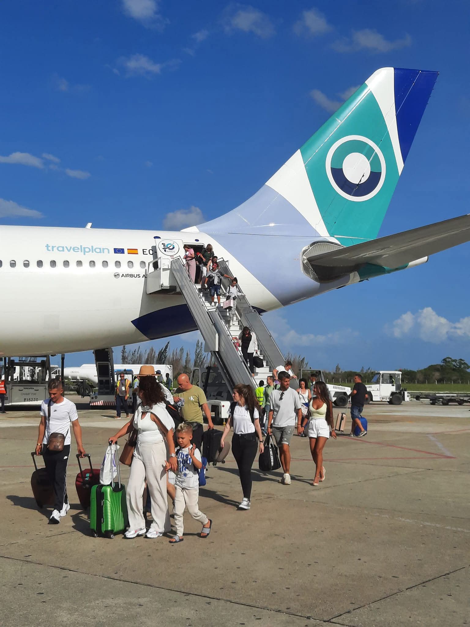 De Madrid a Santa Clara con Iberojet: un arco de agua que abre puertas a Santa Clara