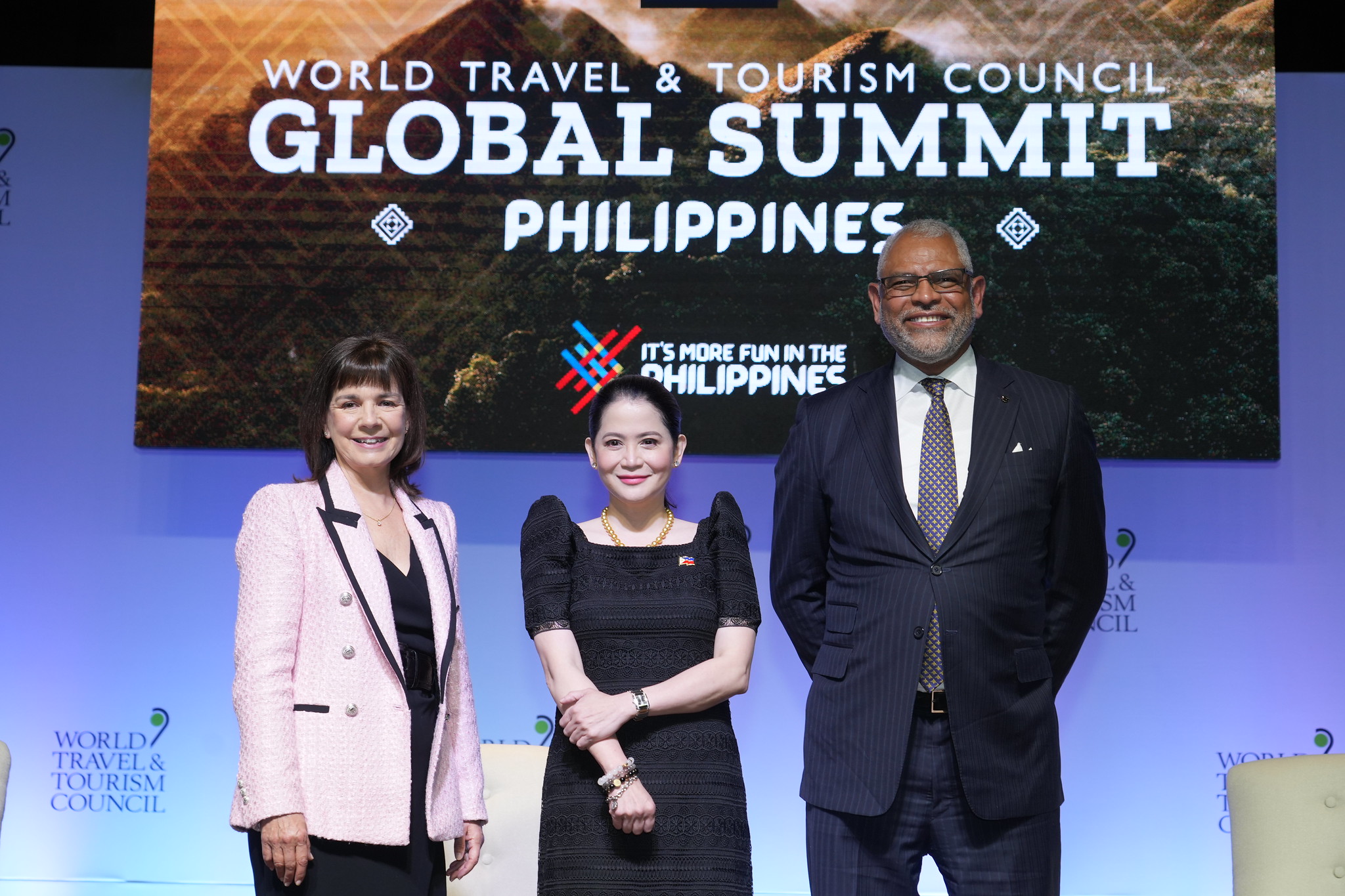 Signos de optimismo en clausura de cumbre del Consejo Mundial de Viajes y Turismo