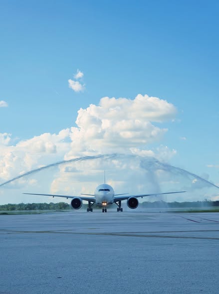 Nordwind Airlines restablece conexión aérea entre Moscú y Holguín