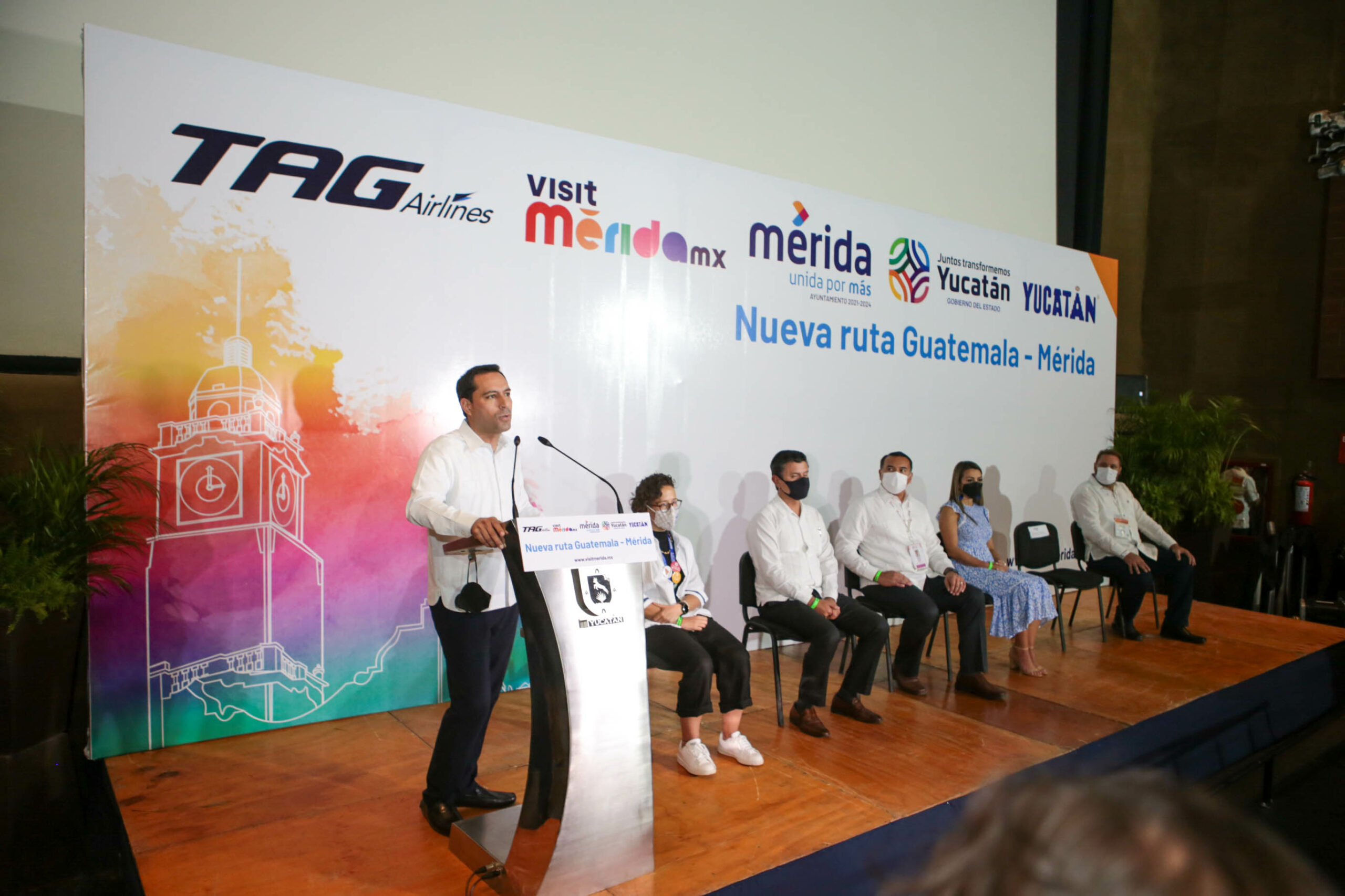 Yucatán incrementa conectividad aérea internacional y firma colaboraciones en el Tianguis Turístico