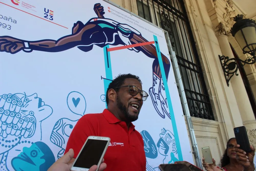 Javier Sotomayor celebra treinta años de su récord mundial