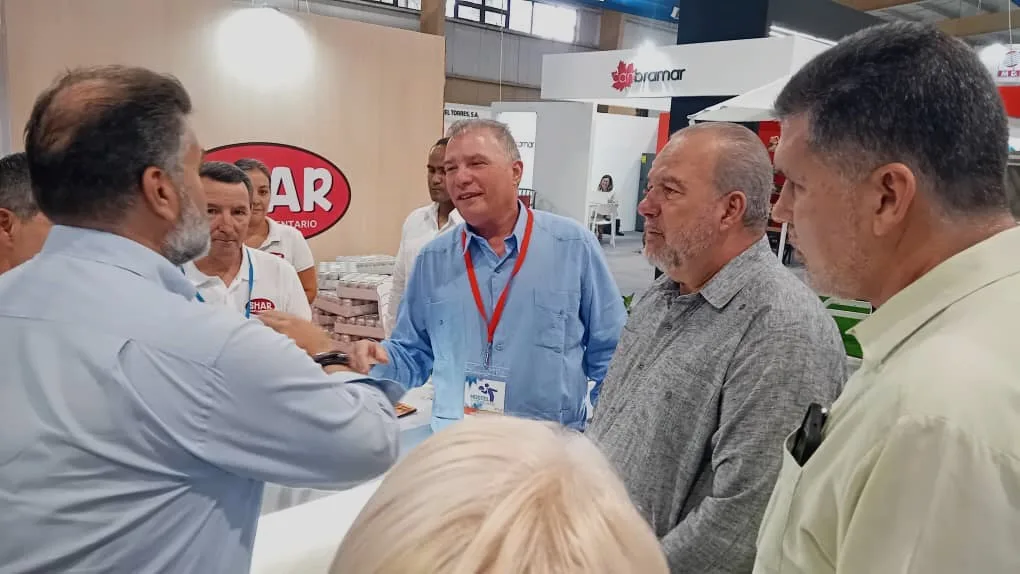 Primer ministro de Cuba destaca beneficios de Feria Internacional de Hostelería y Restauración