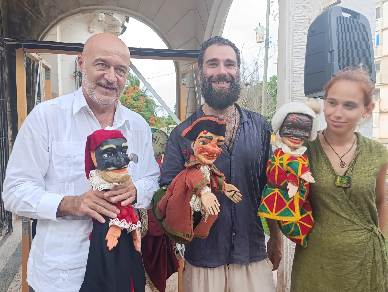 La magia de los títeres italianos ilumina Cojímar