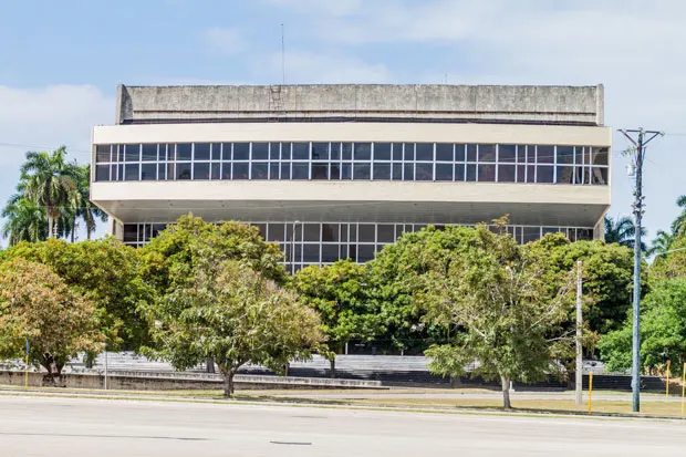 Teatro Nacional de Cuba en su 62 aniversario