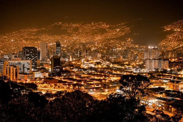Colombia busca atraer inversión extranjera