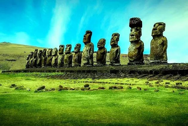 La Isla de Pascua, un misterioso rincón del mundo que reabre sus puertas al turismo