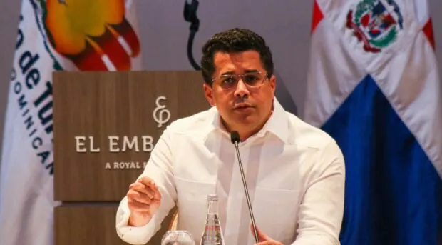 Líderes turísticos felicitan a Collado por su ratificación en el Mitur