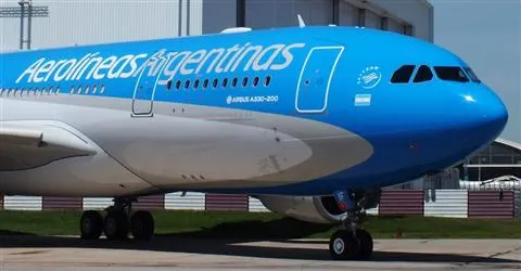 Argentina oficializa tasa de seguridad de la aviación