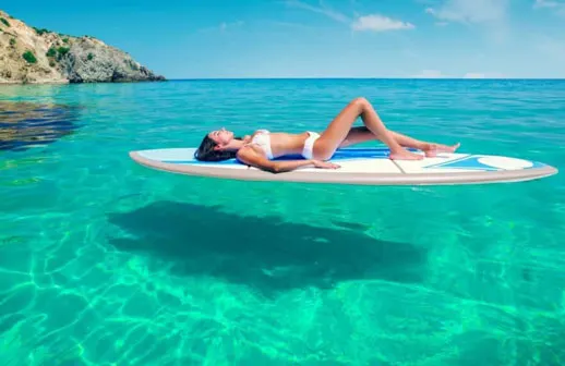 Anguilla suma nuevas rutas aéreas y gana un reconocimiento internacional