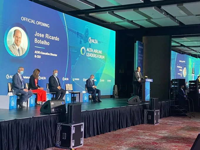 Bogotá acoge mayor evento de la industria aerocomercial de Latinoamérica y el Caribe