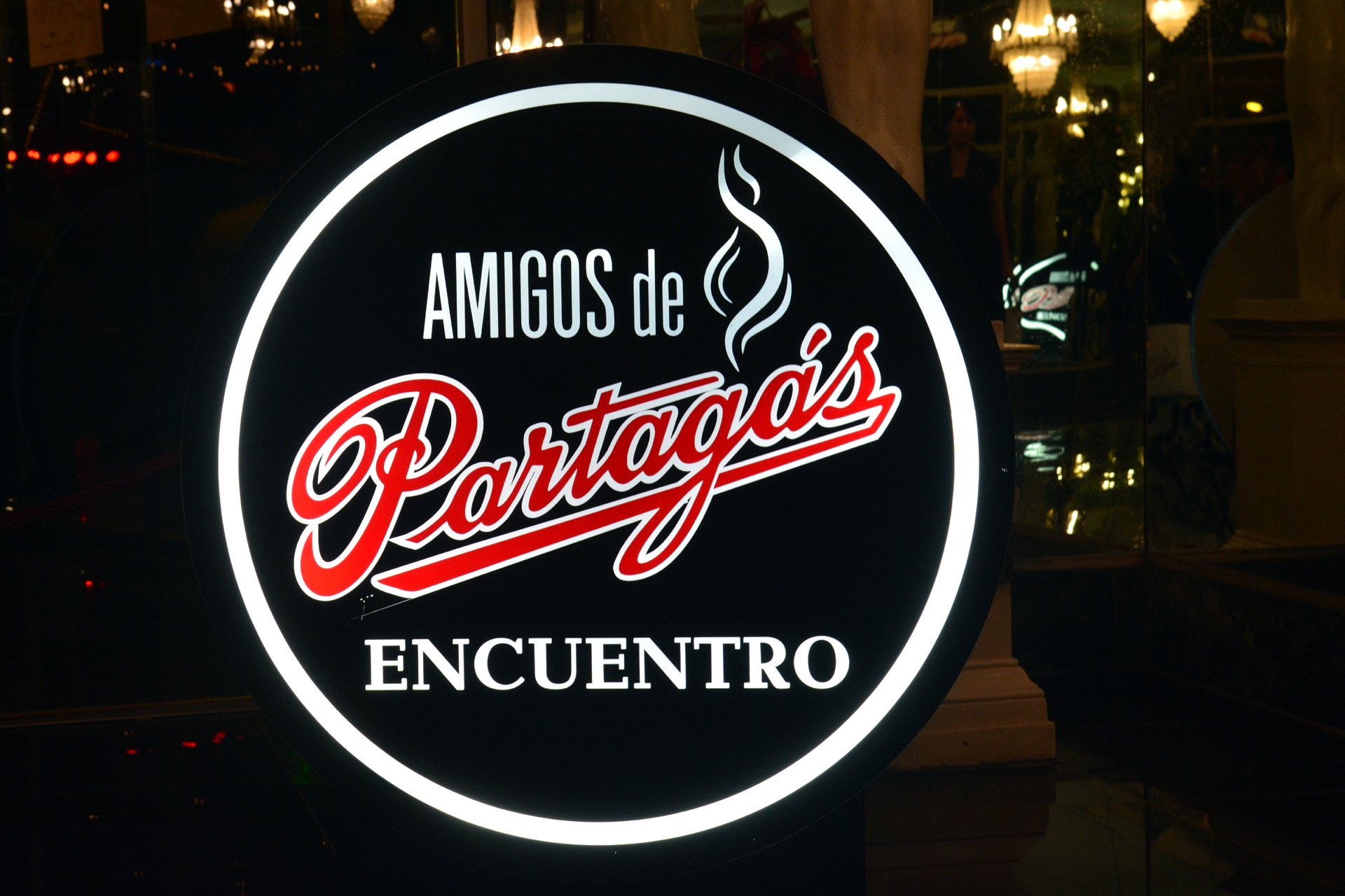 cuba-la-habana-encuentro-amigos-y-clientes-de-partagas-6