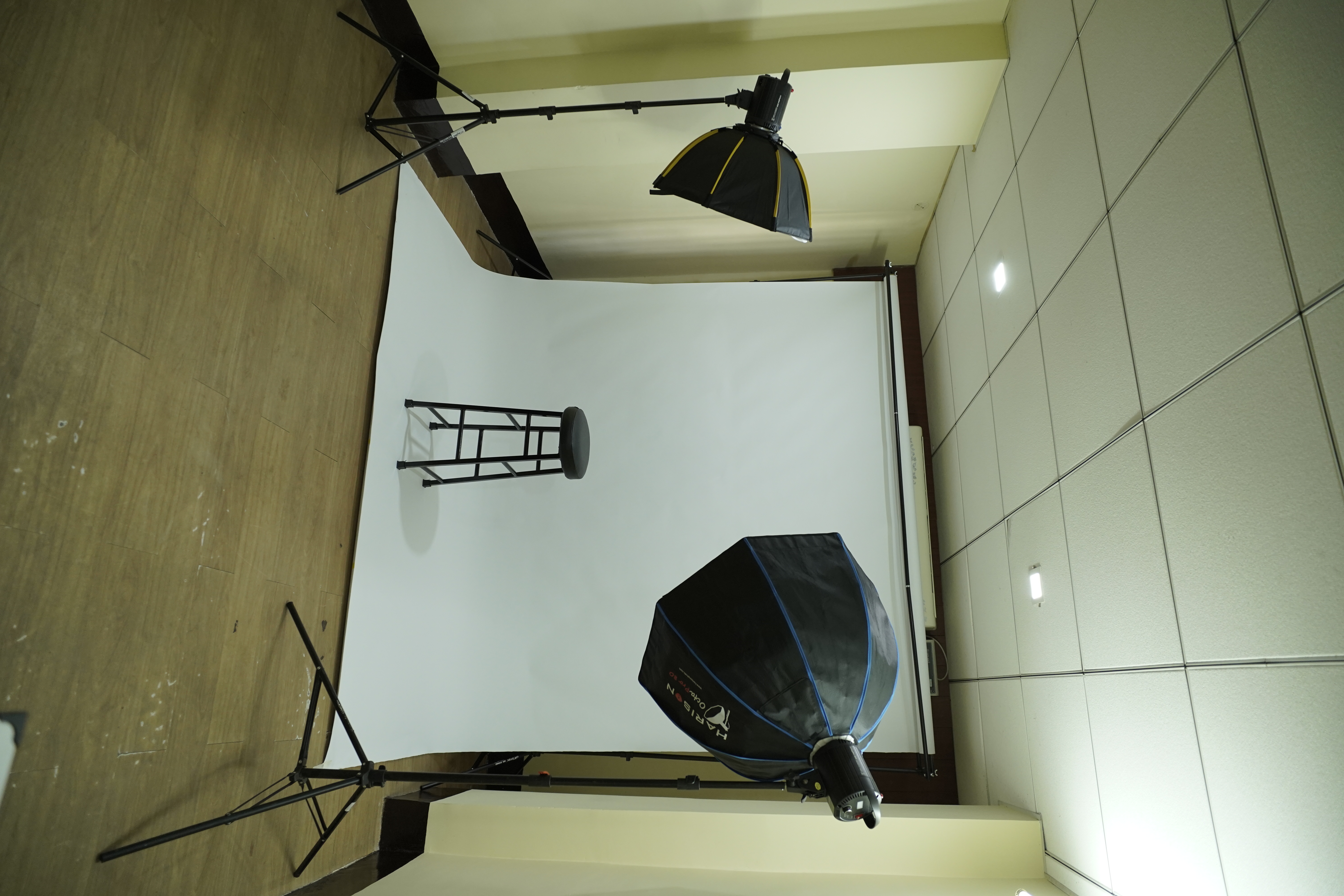 Set setup at Cygnus Studio
