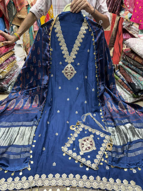 Rajwada Silk with Gajji Silk Dupatta and Potli Bag