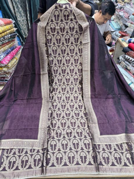 Kanjivaram Silk jaal Banarsi Weaving
