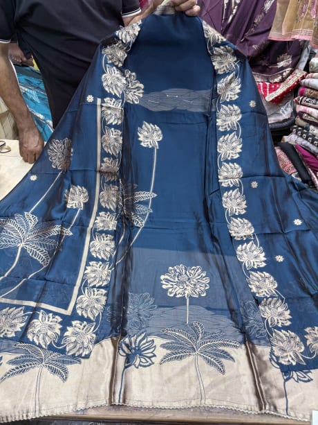 Kanjivaram Silk Flower